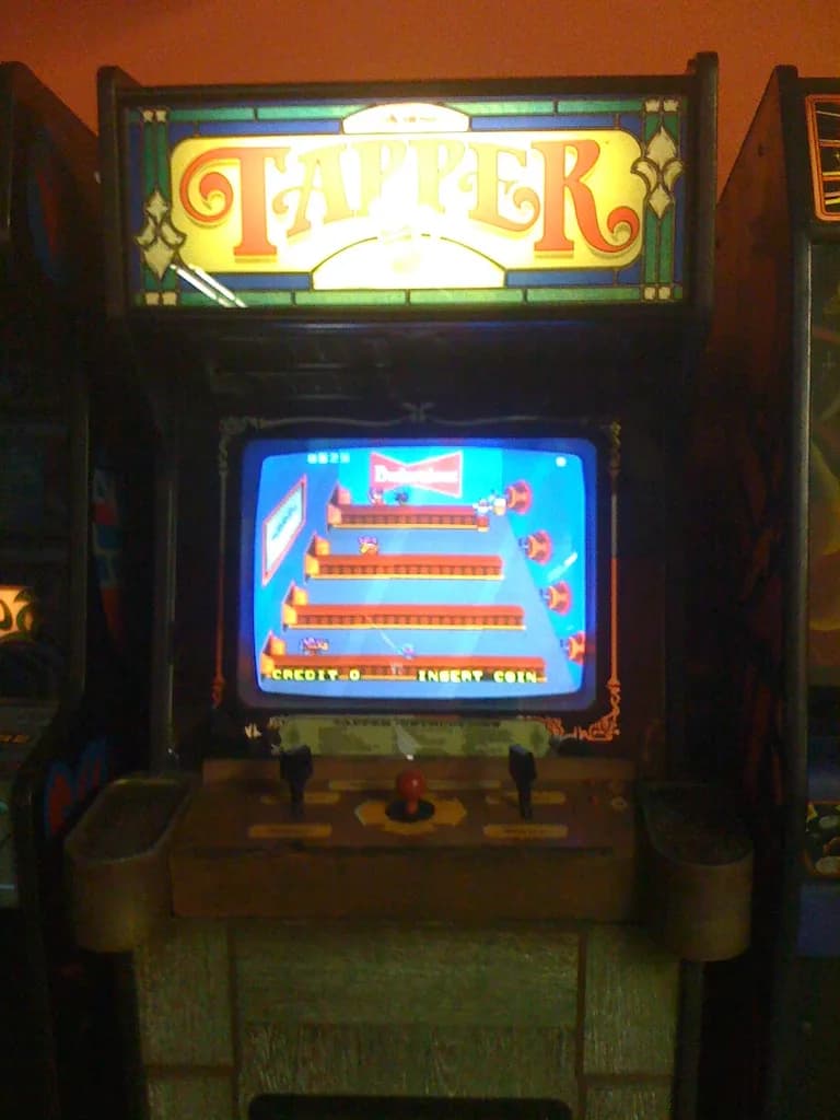 Tapper arcade cabinet - Bally Midway